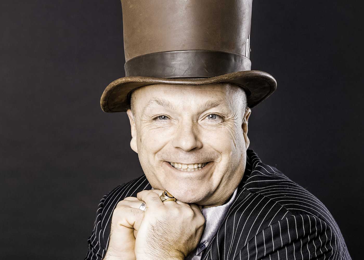 Zauberer Hamburg · Bobby Wenzing · Zauberkünstler aus Leidenschaft